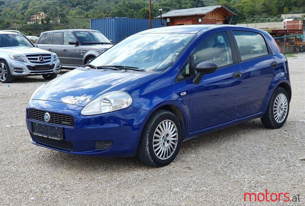 2008' Fiat Grande Punto photo #1