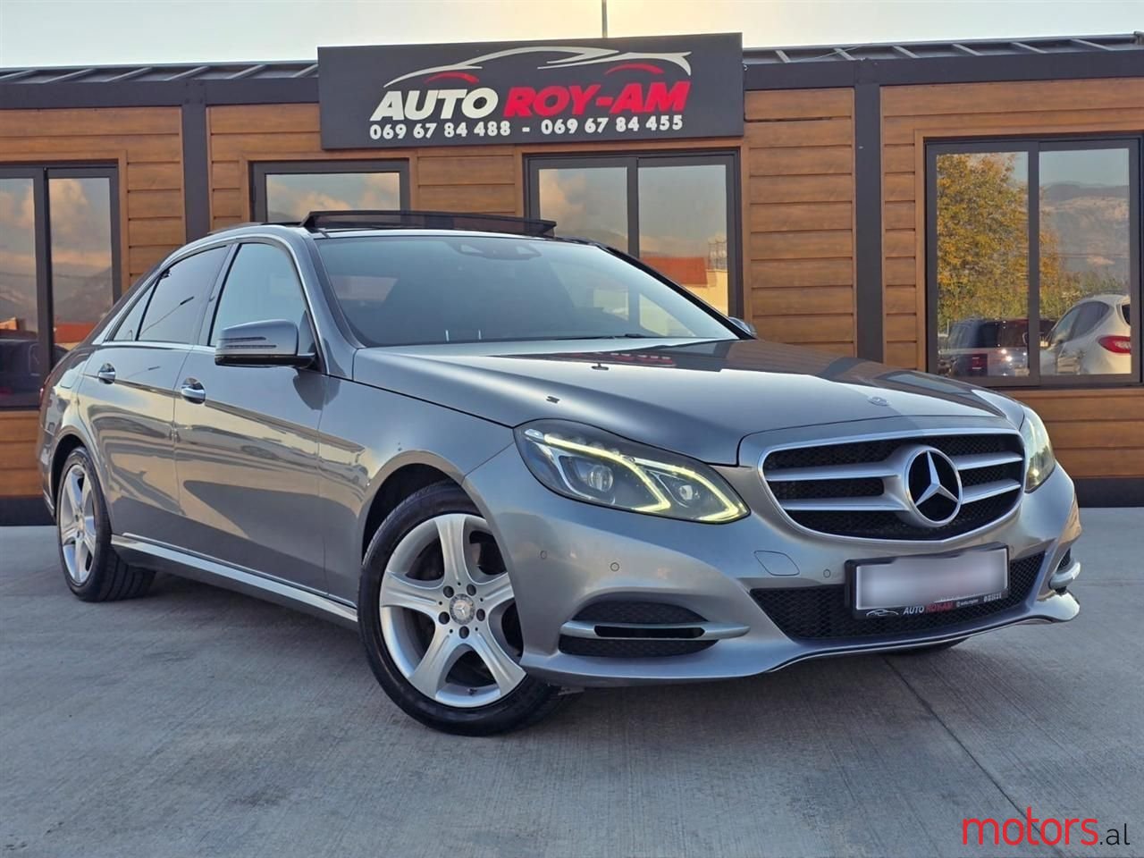 2014' Mercedes-Benz E 250 photo #1