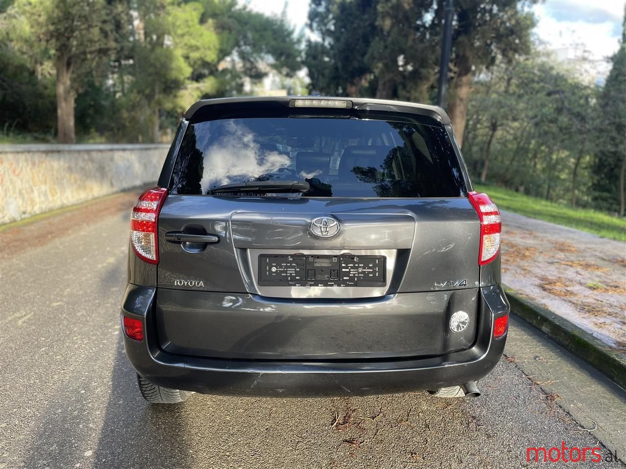 2009' Toyota RAV4 photo #3