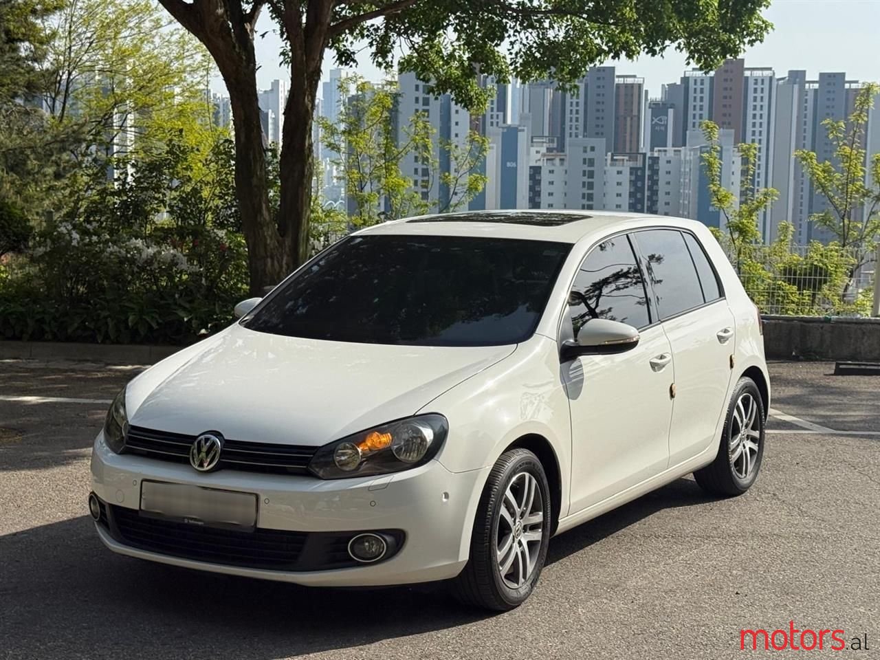 2012' Volkswagen Golf photo #1