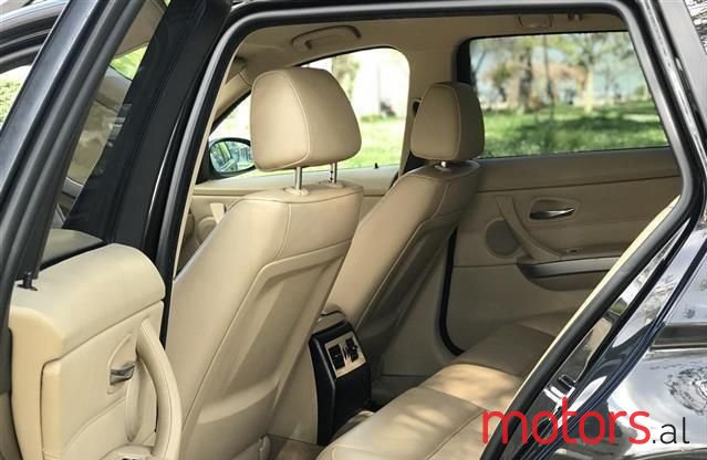 2006' BMW 318 photo #5