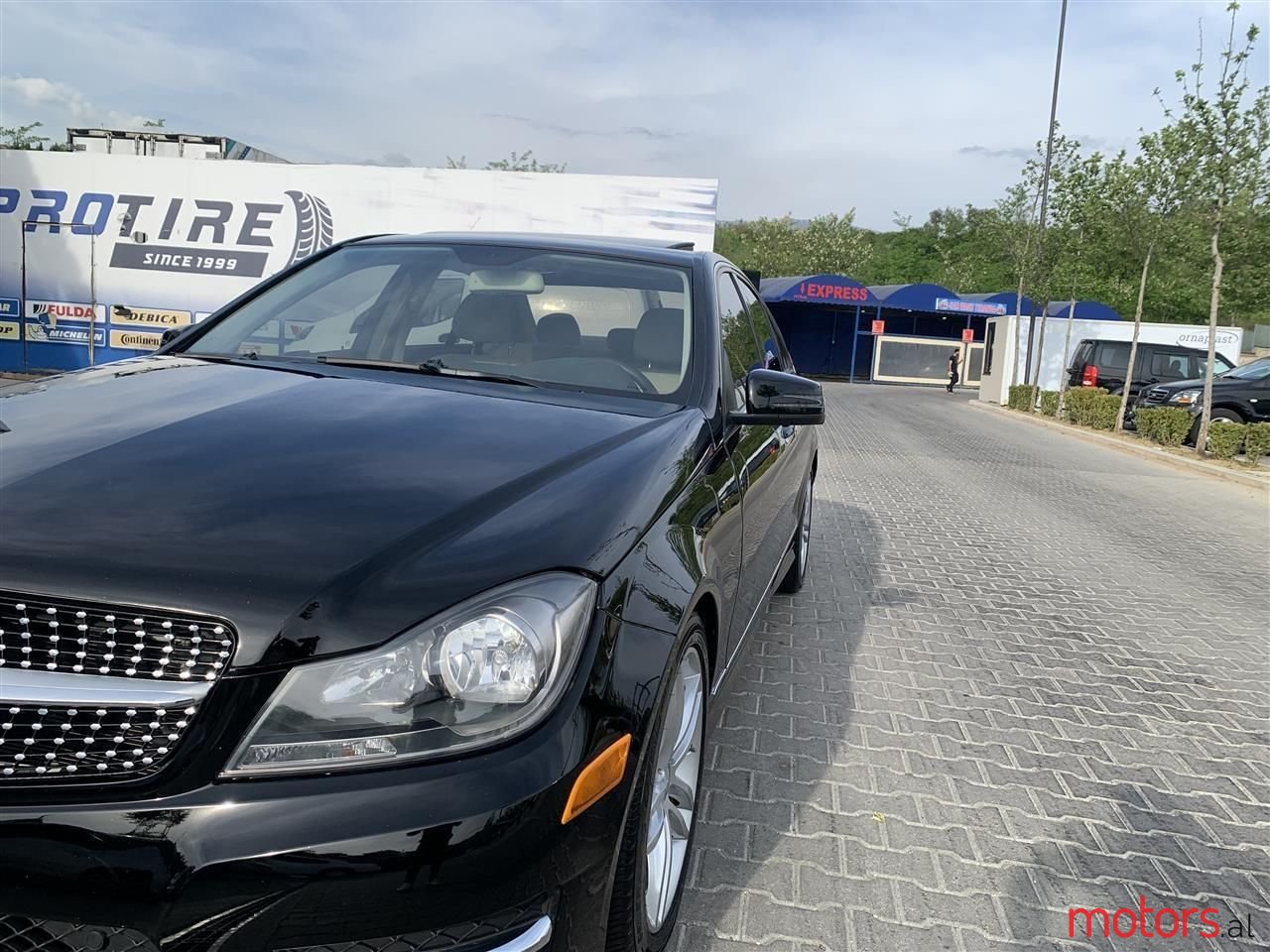 2013' Mercedes-Benz C 300 photo #3