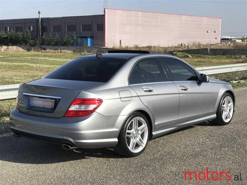 2010' Mercedes-Benz C 300 photo #3