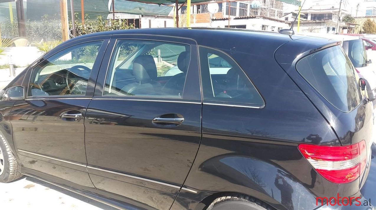 2005' Mercedes-Benz B 200 photo #1