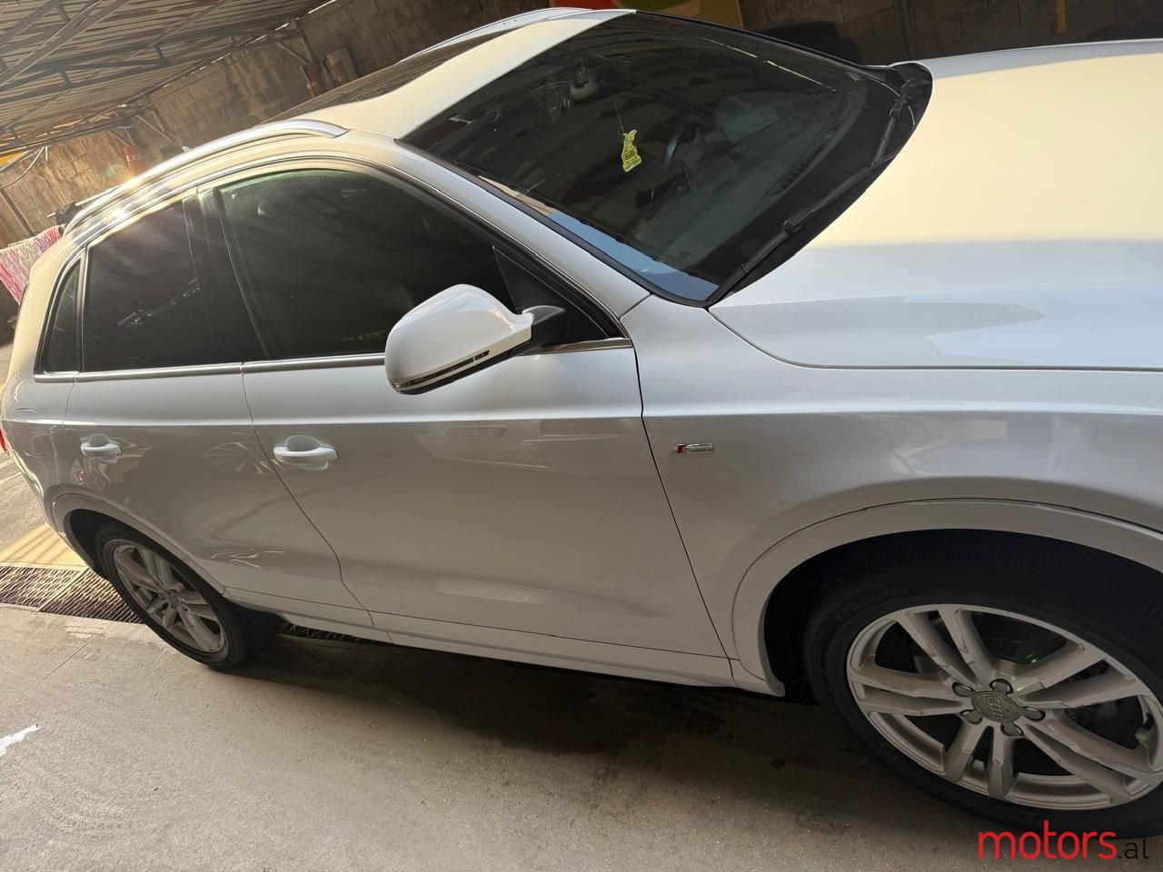 2016' Audi Q3 photo #2