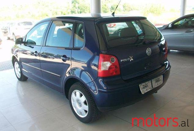 2004' Volkswagen Polo photo #1