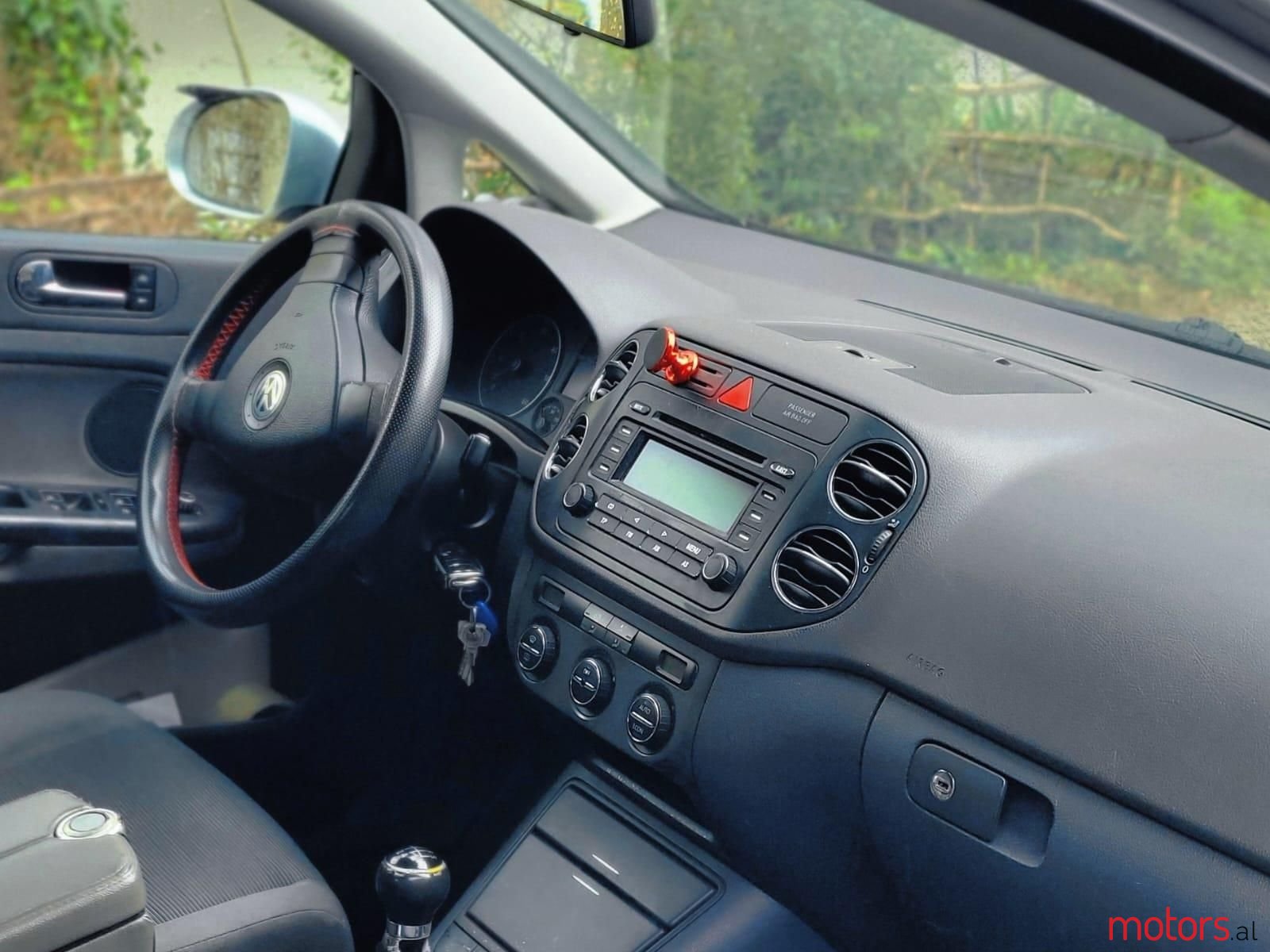 2005' Volkswagen Golf Plus photo #4