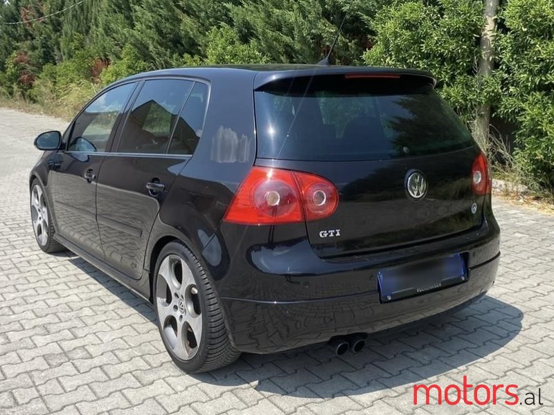 2007' Volkswagen Golf photo #4