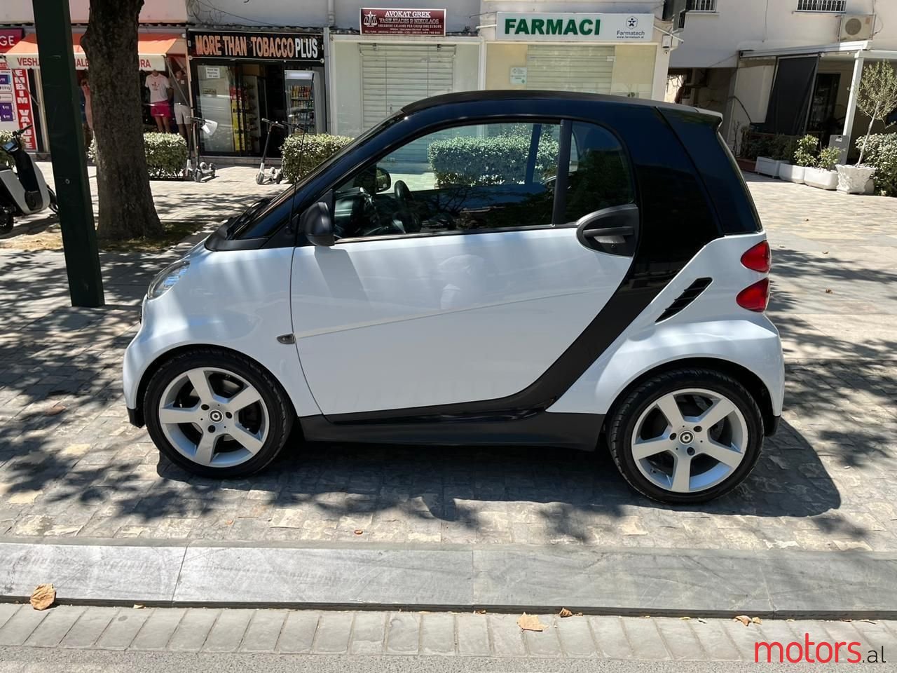 2015' Smart Fortwo photo #1