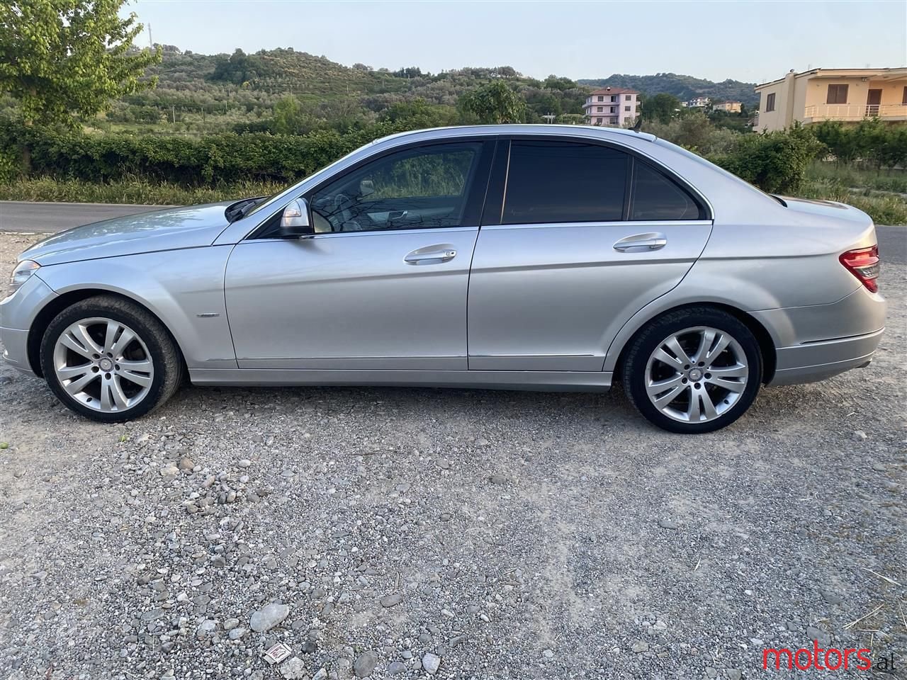 2007' Mercedes-Benz 220 photo #1