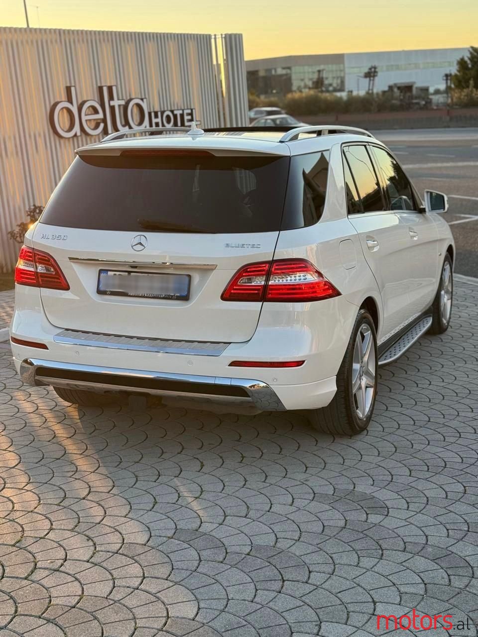 2013' Mercedes-Benz ML 350 photo #5