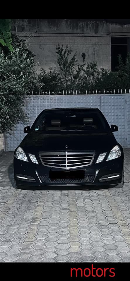 2012' Mercedes-Benz 350 photo #4