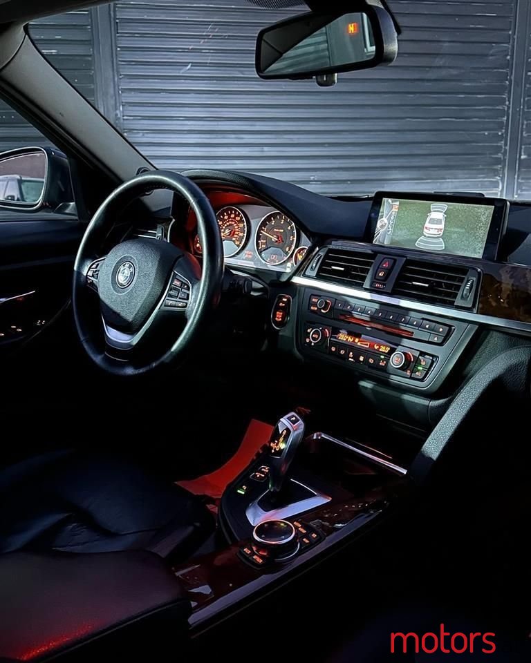 2014' BMW 328 photo #5