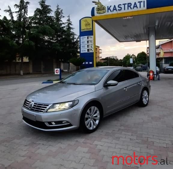 2013' Volkswagen photo #2