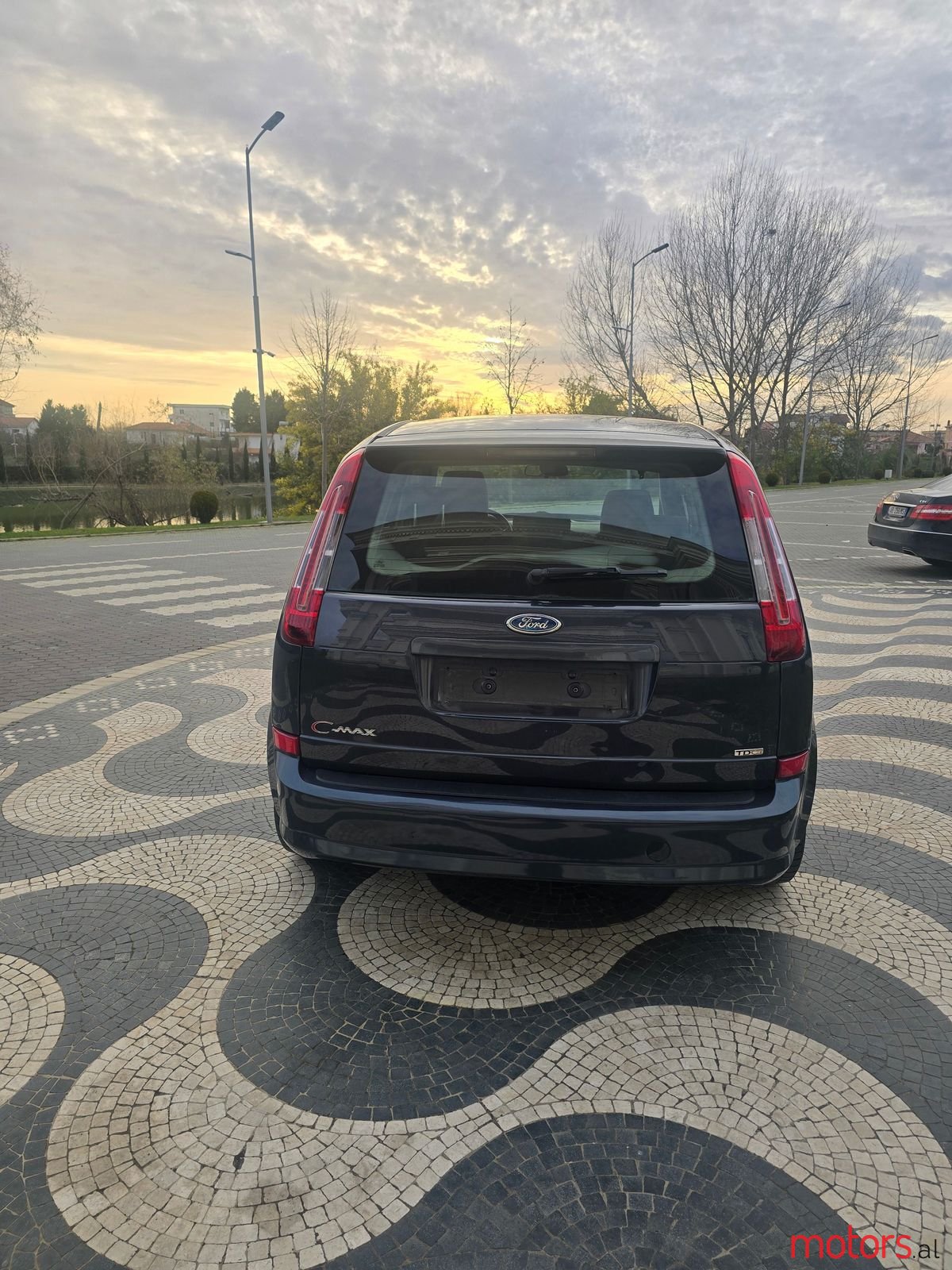 2009' Ford C-MAX photo #4