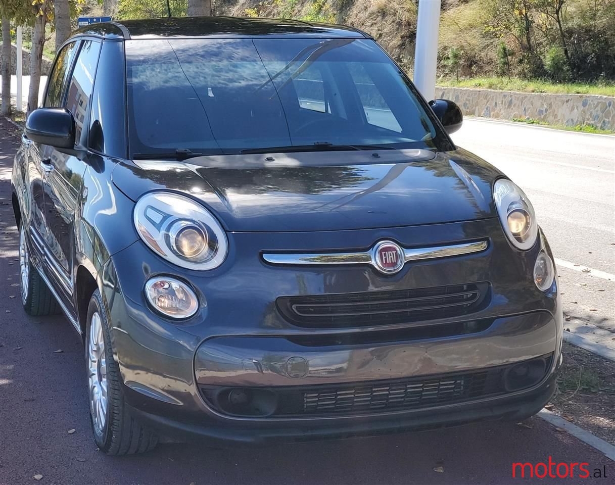 2014' Fiat 500L photo #1