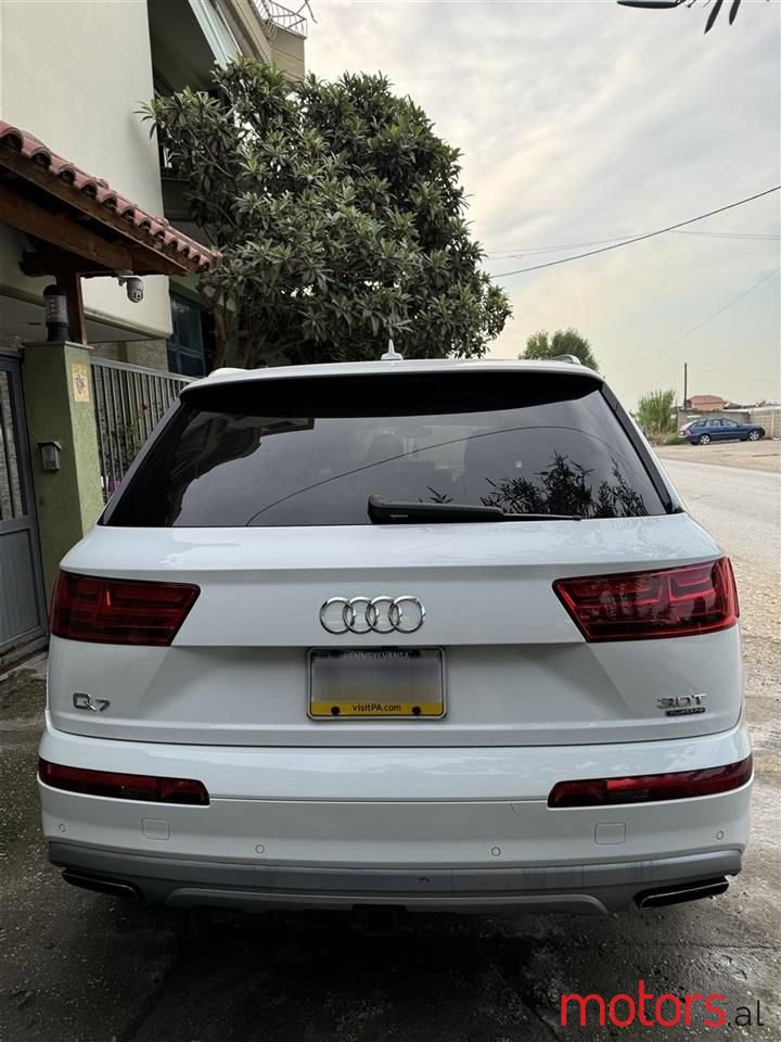 2018' Audi Q7 photo #6