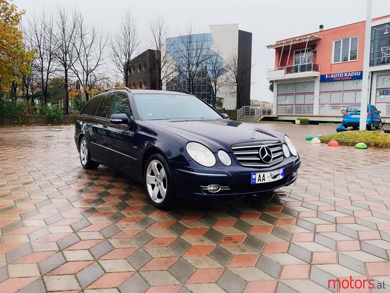 2006' Mercedes-Benz E 280 photo #3