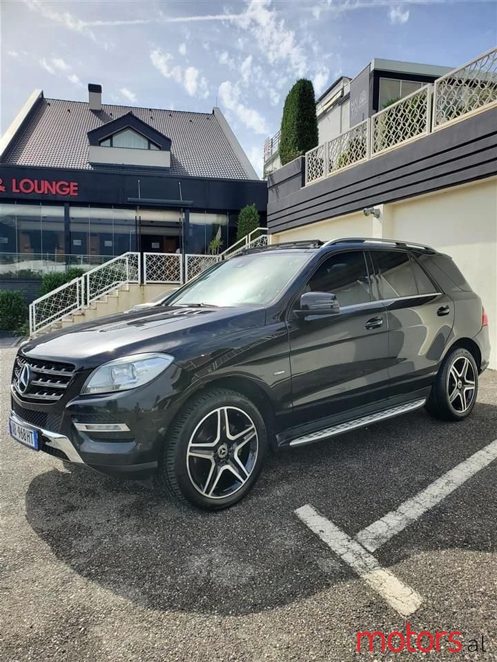 2012' Mercedes-Benz ML 350 photo #6