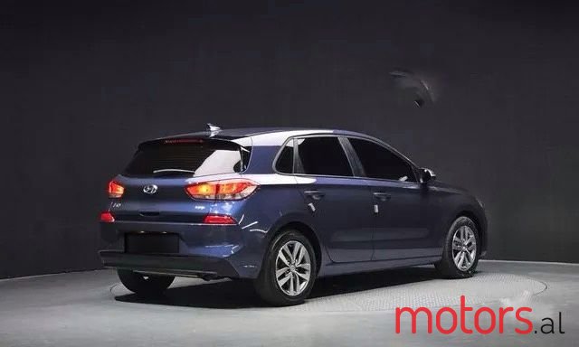 2017' Hyundai i30 photo #5