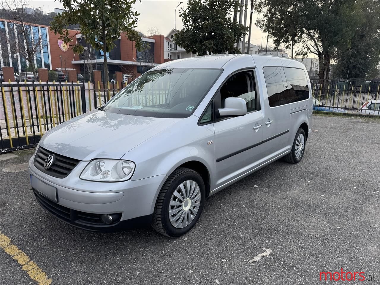 2008' Volkswagen Caddy photo #5