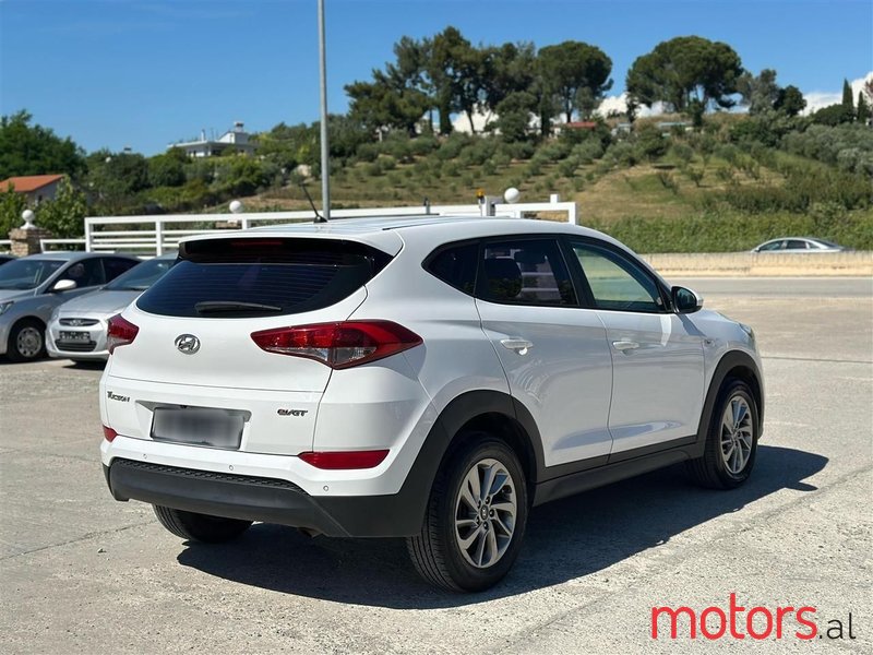 2016' Hyundai Tucson photo #5