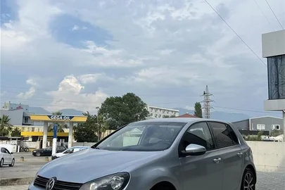 2012' Volkswagen Golf