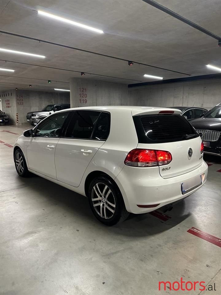 2012' Volkswagen Golf photo #2