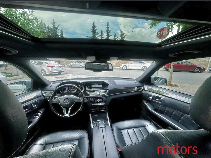 2014' Mercedes-Benz E 220 photo #4