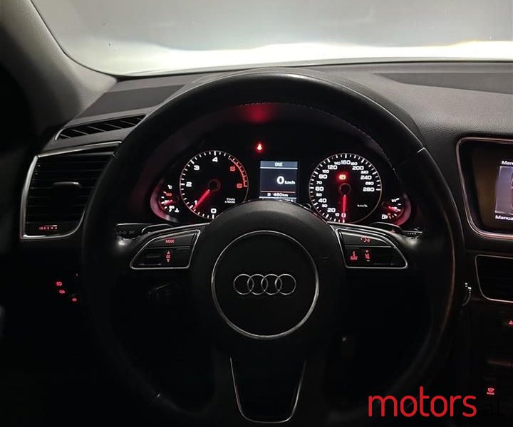 2013' Audi Q5 photo #4