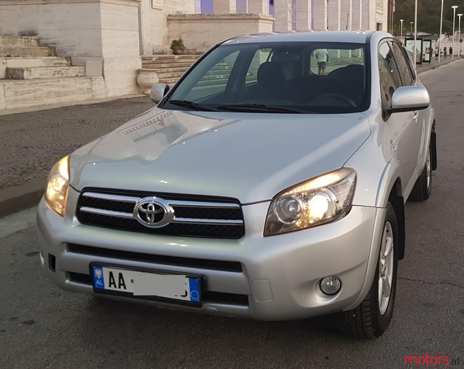 2006' Toyota RAV4 photo #3