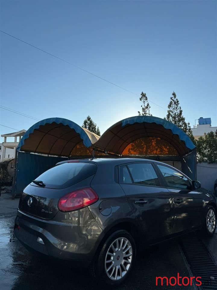 2011' Fiat Bravo photo #3