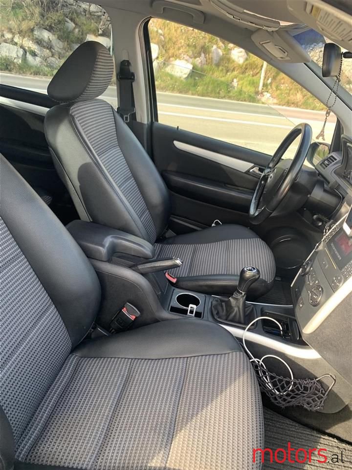 2005' Mercedes-Benz A 200 photo #4