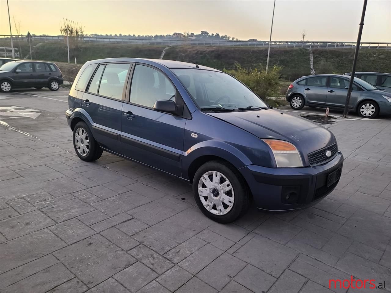 2006' Ford Fusion photo #1