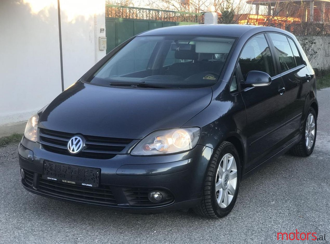 2007' Volkswagen Golf Plus photo #1