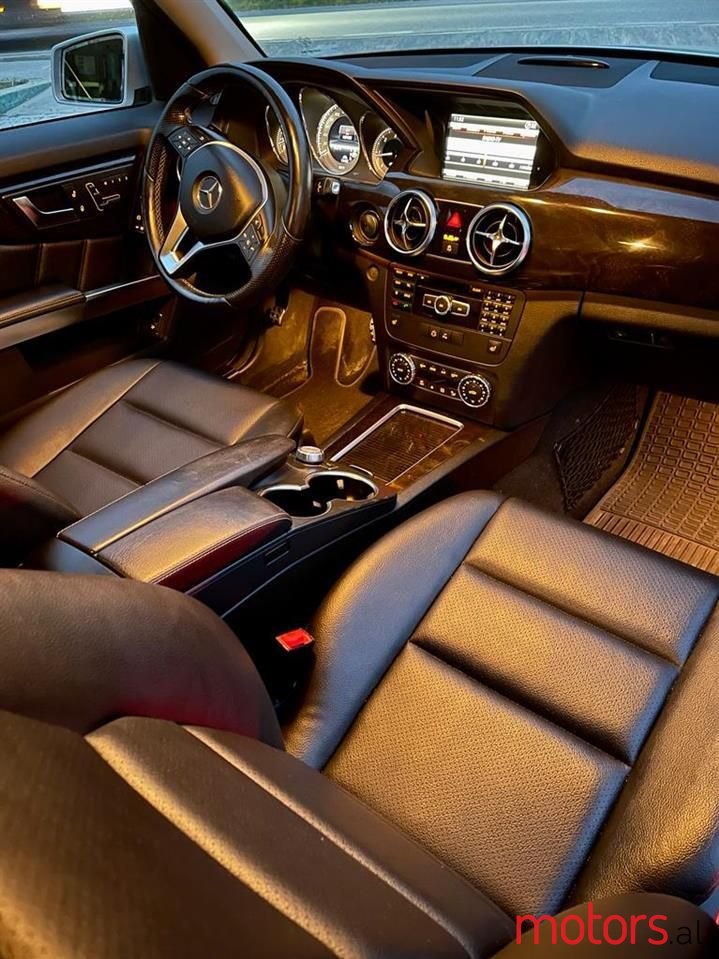 2013' Mercedes-Benz GLK 250 photo #4
