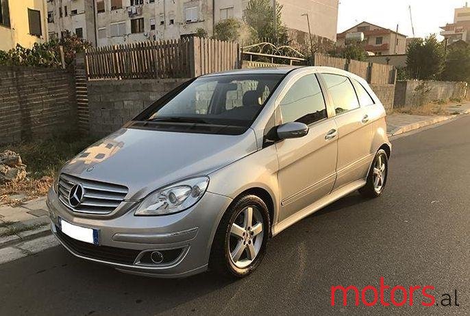 2006' Mercedes-Benz B 200 photo #2