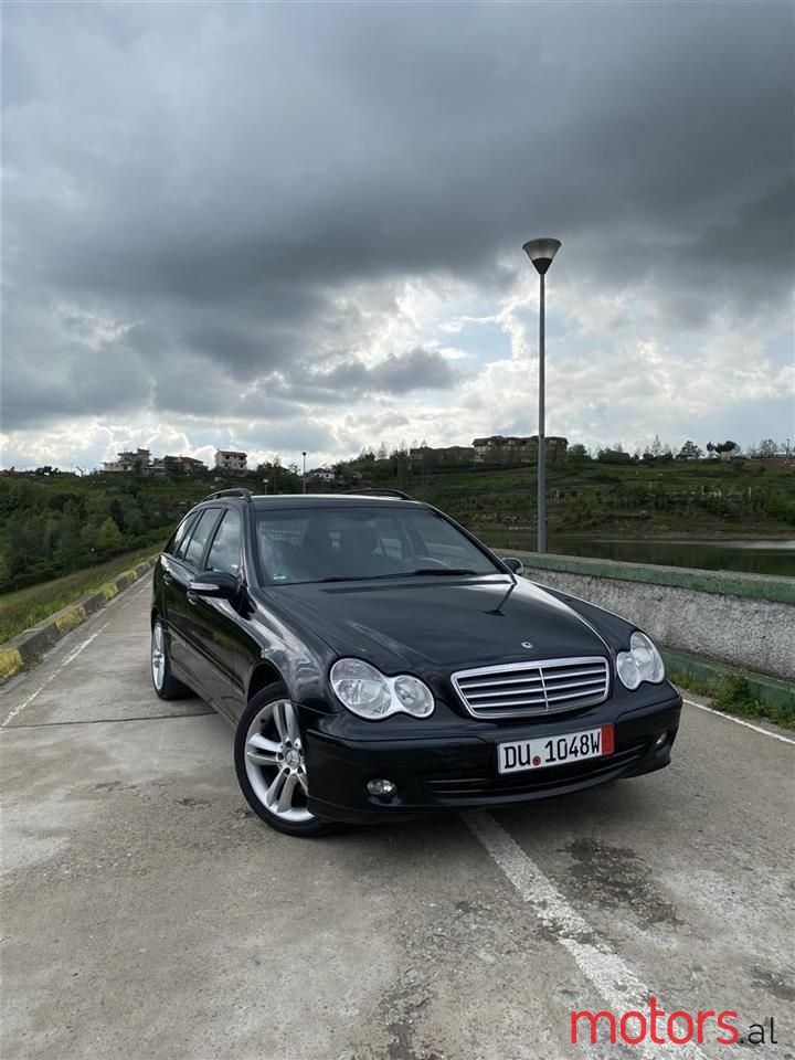 2006' Mercedes-Benz C 220 photo #1