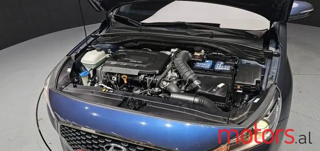 2017' Hyundai i30 photo #2