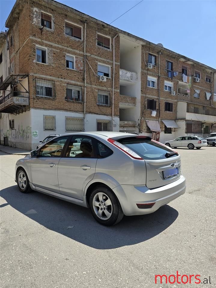 2009' Ford Focus photo #5