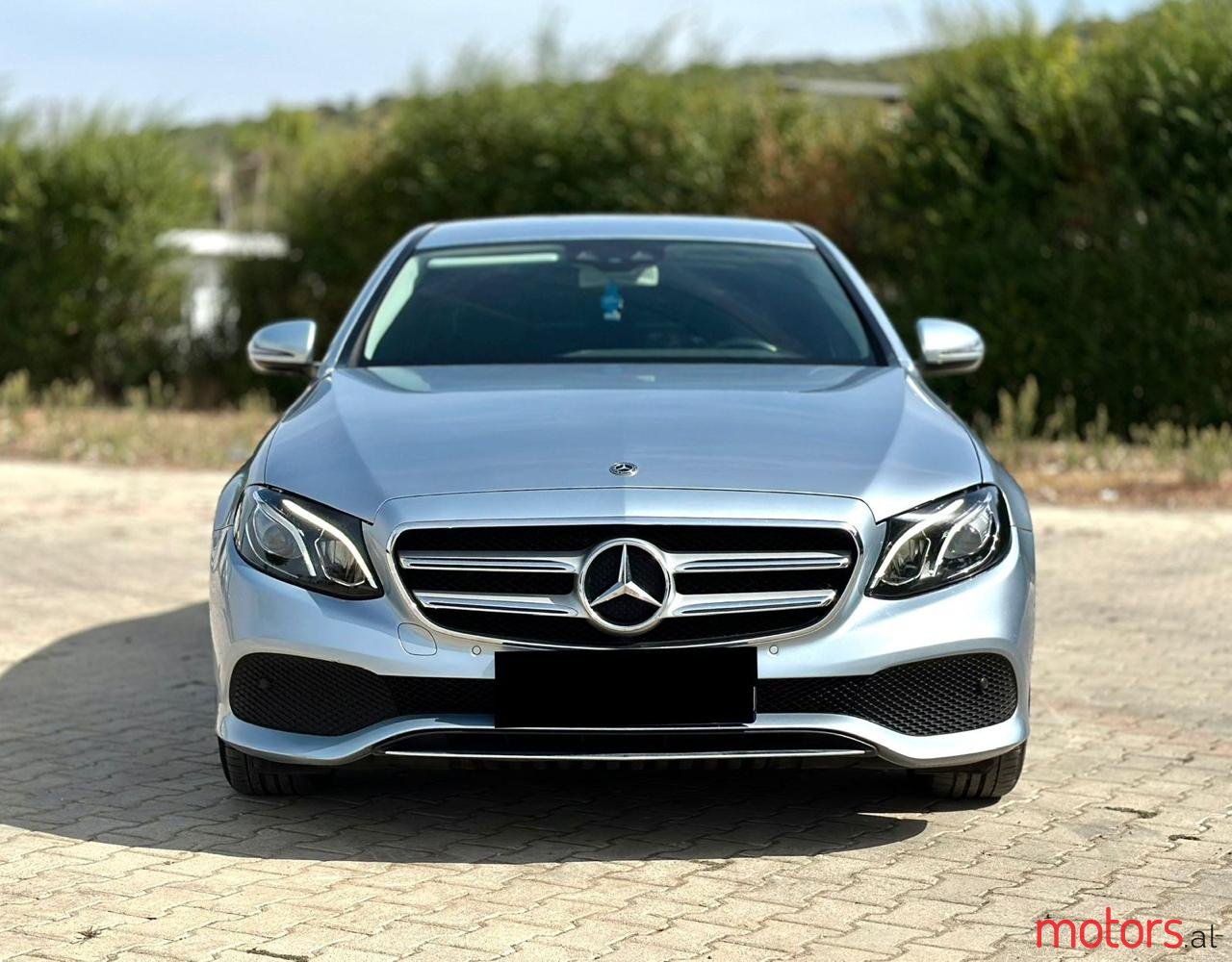 2017' Mercedes-Benz 200E photo #6
