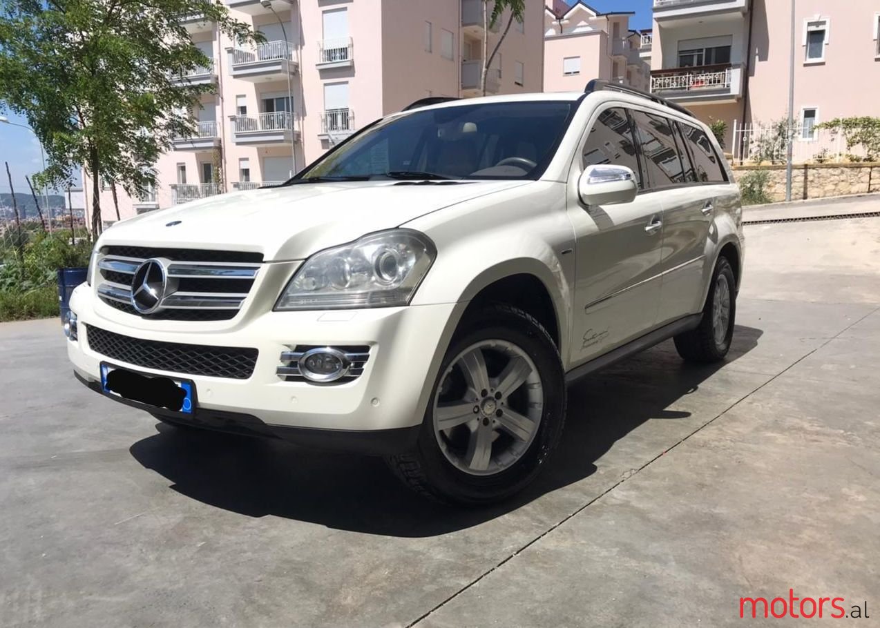 2009' Mercedes-Benz GL 350 photo #1