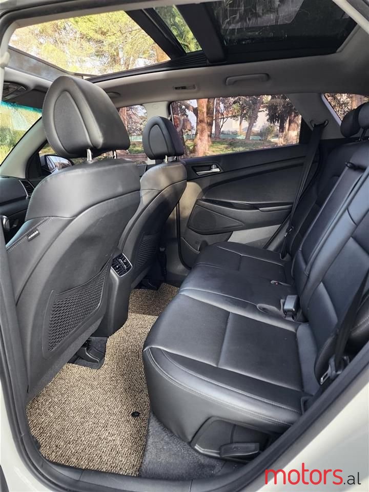 2016' Hyundai Tucson photo #5