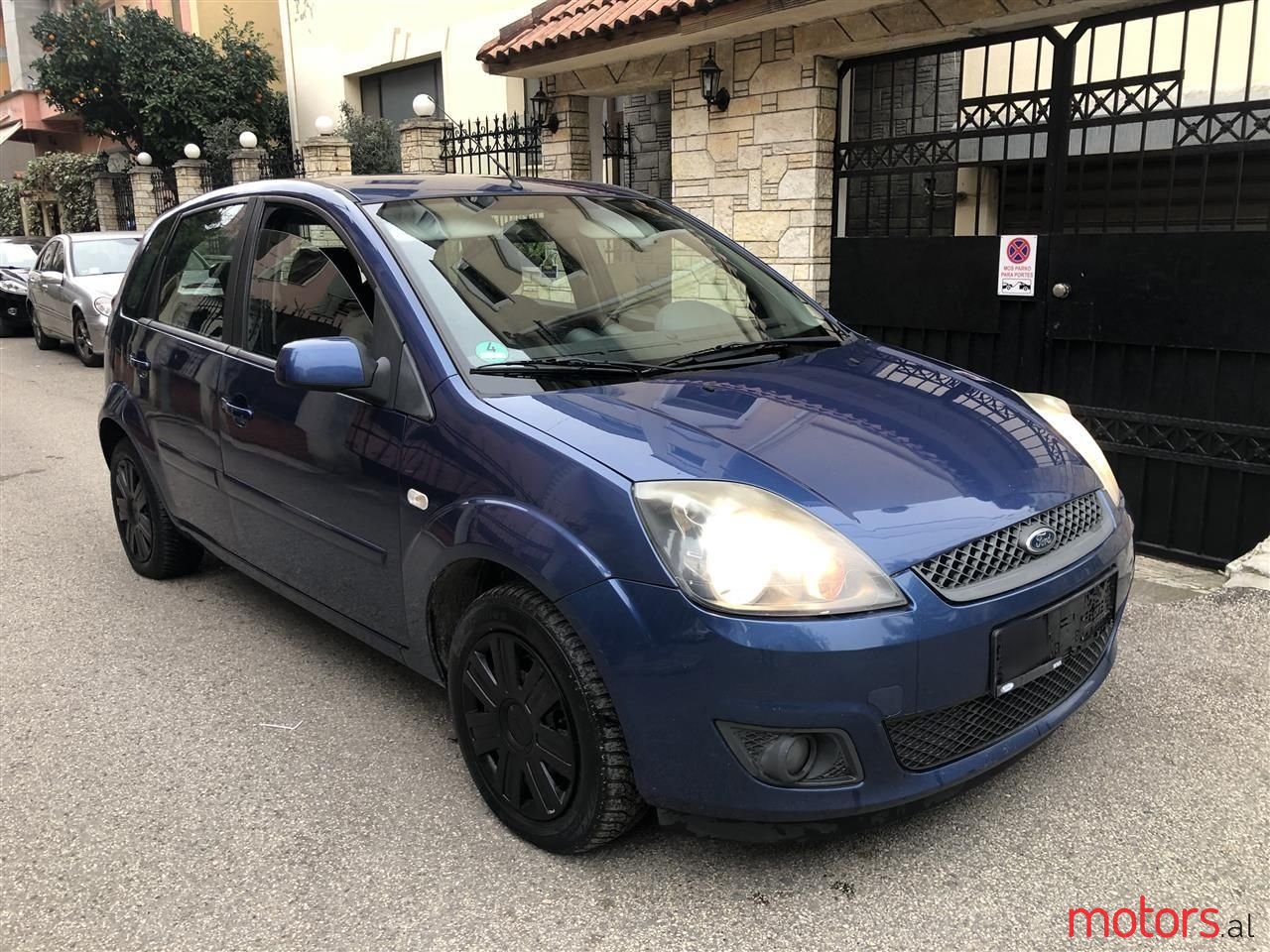 2008' Ford Fiesta photo #2