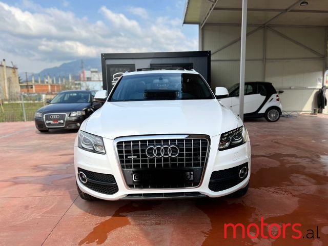 2010' Audi Q5 photo #1