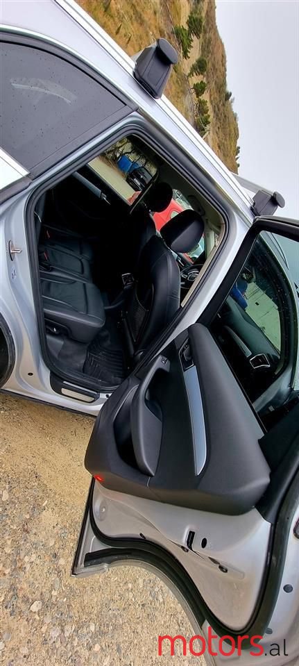 2011' Audi Q5 photo #4