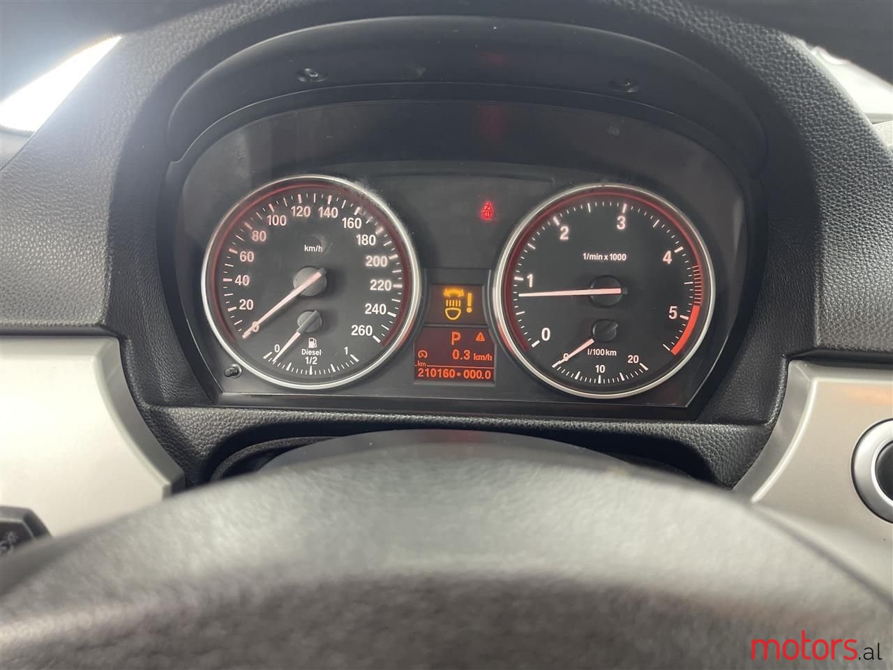 2008' BMW 318 photo #2