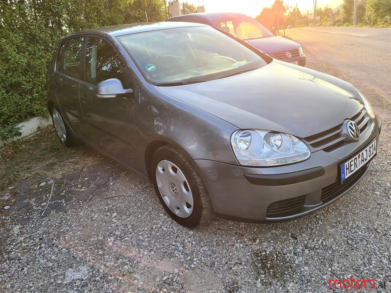 2005' Volkswagen Golf photo #3