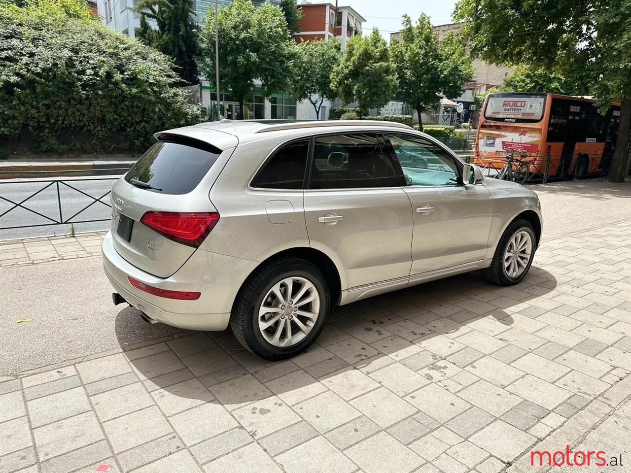 2013' Audi Q5 photo #2