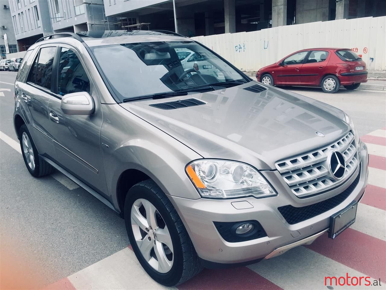 2009' Mercedes-Benz ML 320 photo #6